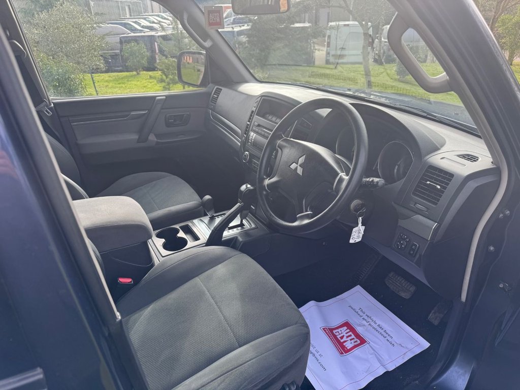 Used Mitsubishi Shogun 2009 for sale - 76685890: Photo 8