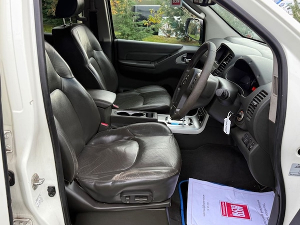 Used Nissan Navara 2013 for sale - 76333243: Photo 12