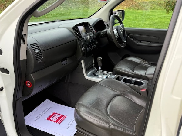 Used Nissan Navara 2013 for sale - 76333243: Photo 14