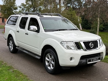 Used Nissan Navara 2013 for sale - 76333243: Photo