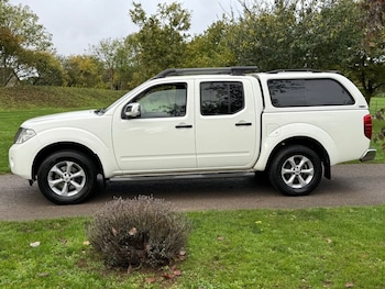 Used Nissan Navara 2013 for sale - 76333243: Photo