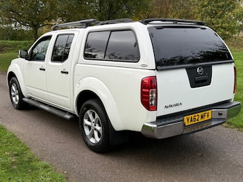 Used Nissan Navara 2013 for sale - 76333243: Photo