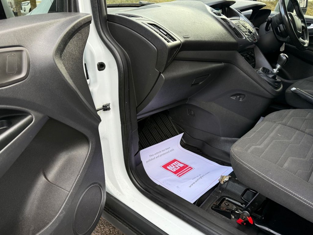 Used Ford Transit Connect 2016 for sale - 77100986: Photo 14