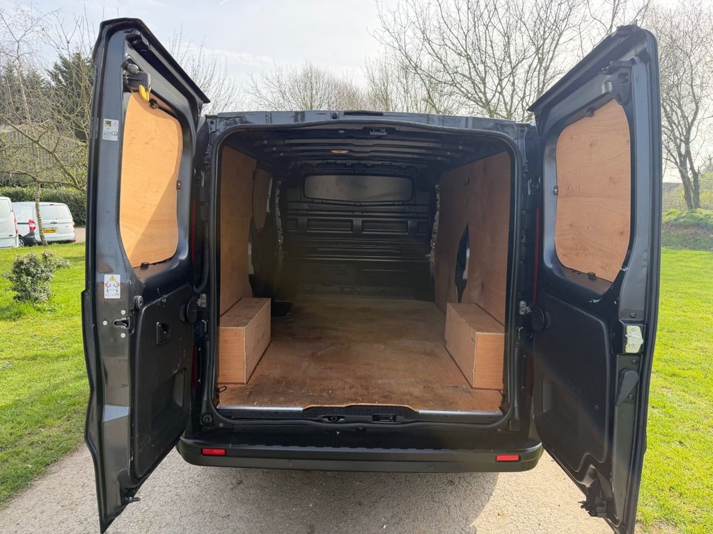 Used Renault Trafic 2022 for sale - 77654979: Photo 11