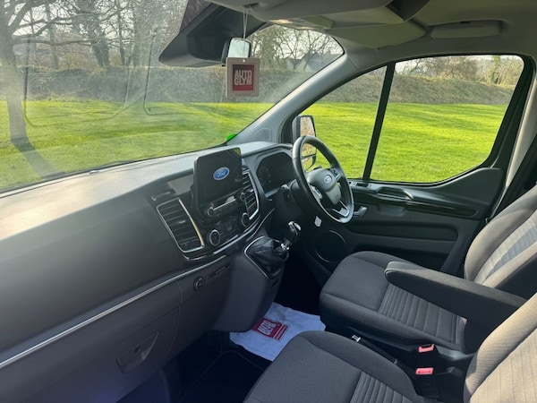 Used Ford Tourneo Custom 2020 for sale - 73643872: Photo 11