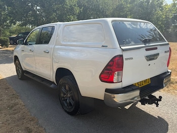 Used Toyota Hilux 2022 for sale - 79265163: Photo
