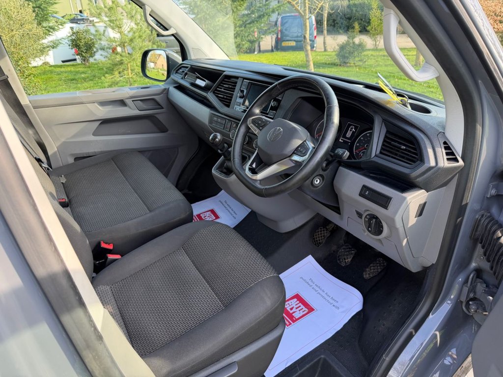 Used Volkswagen Transporter 2022 for sale - 77655380: Photo 9