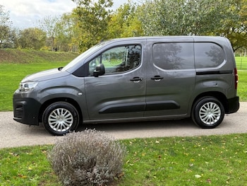 Used Citroen Berlingo 2020 for sale - 76267257: Photo