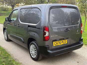 Used Citroen Berlingo 2020 for sale - 76267257: Photo