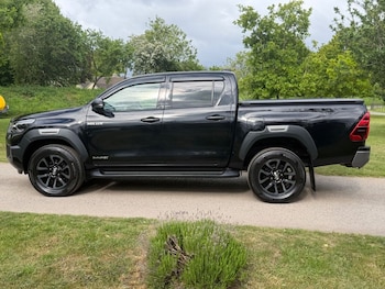 Used Toyota Hilux 2022 for sale - 78569879: Photo