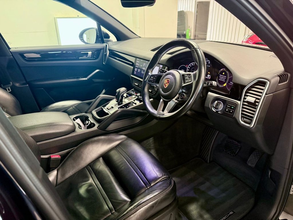 Used Porsche Cayenne 2018 for sale - 76406920: Photo 13