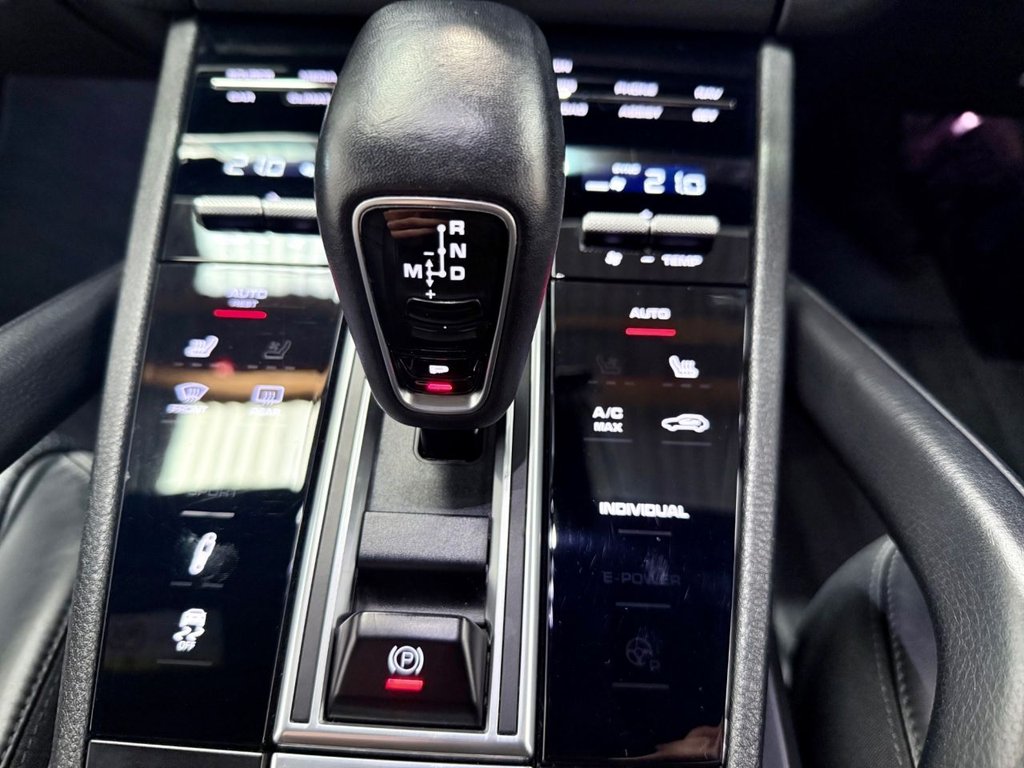 Used Porsche Cayenne 2018 for sale - 76406920: Photo 27