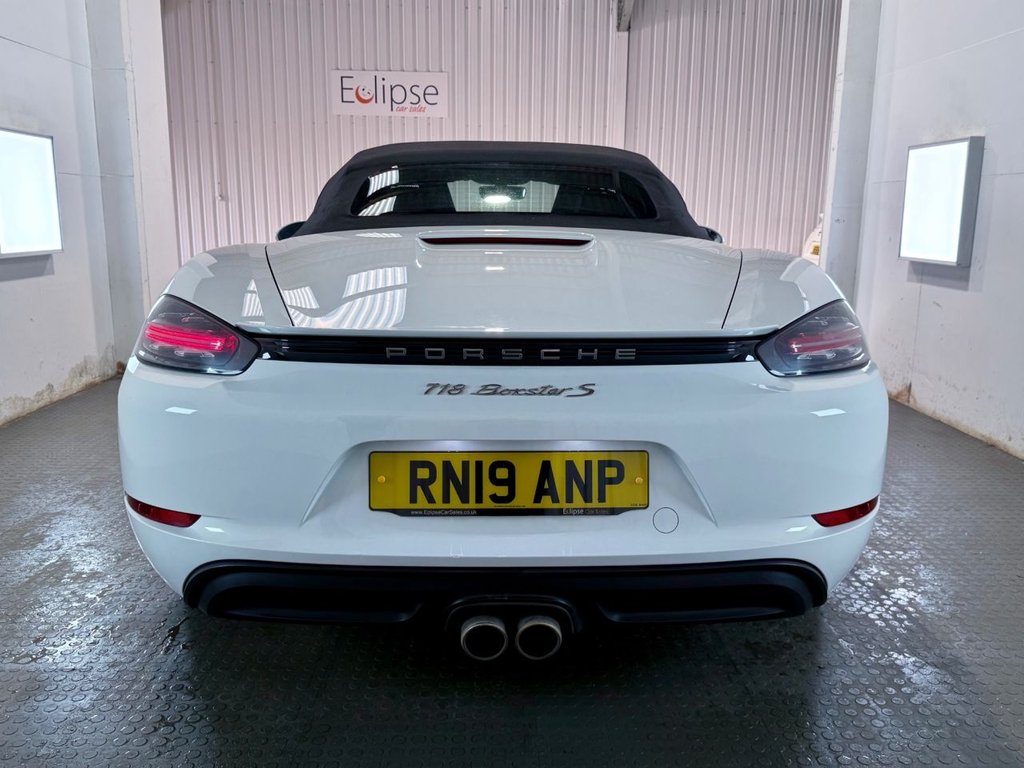 Used Porsche 718 Boxster 2019 for sale - 77571399: Photo 14