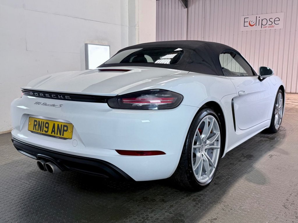 Used Porsche 718 Boxster 2019 for sale - 77571399: Photo 15
