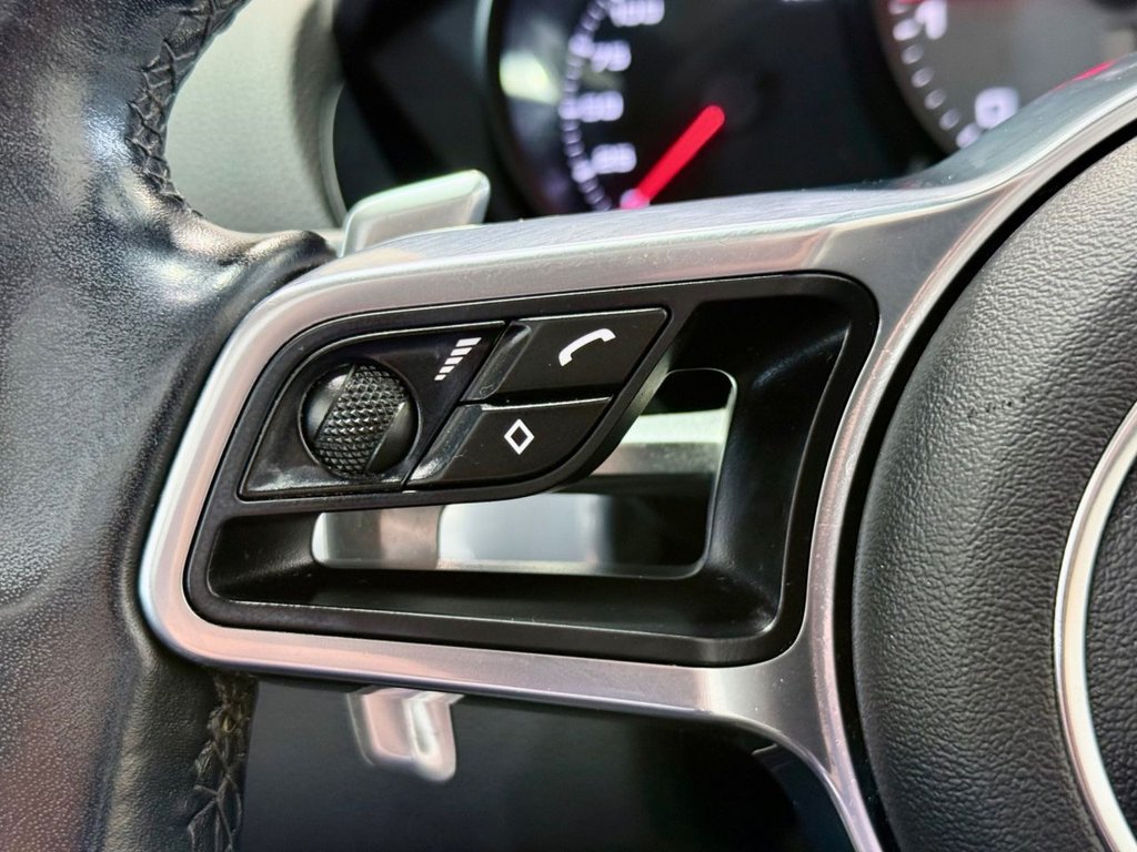 Used Porsche 718 Boxster 2019 for sale - 77571399: Photo 25