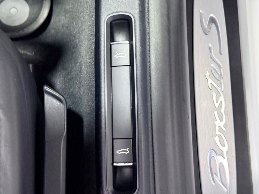 Used Porsche 718 Boxster 2019 for sale - 77571399: Photo 31