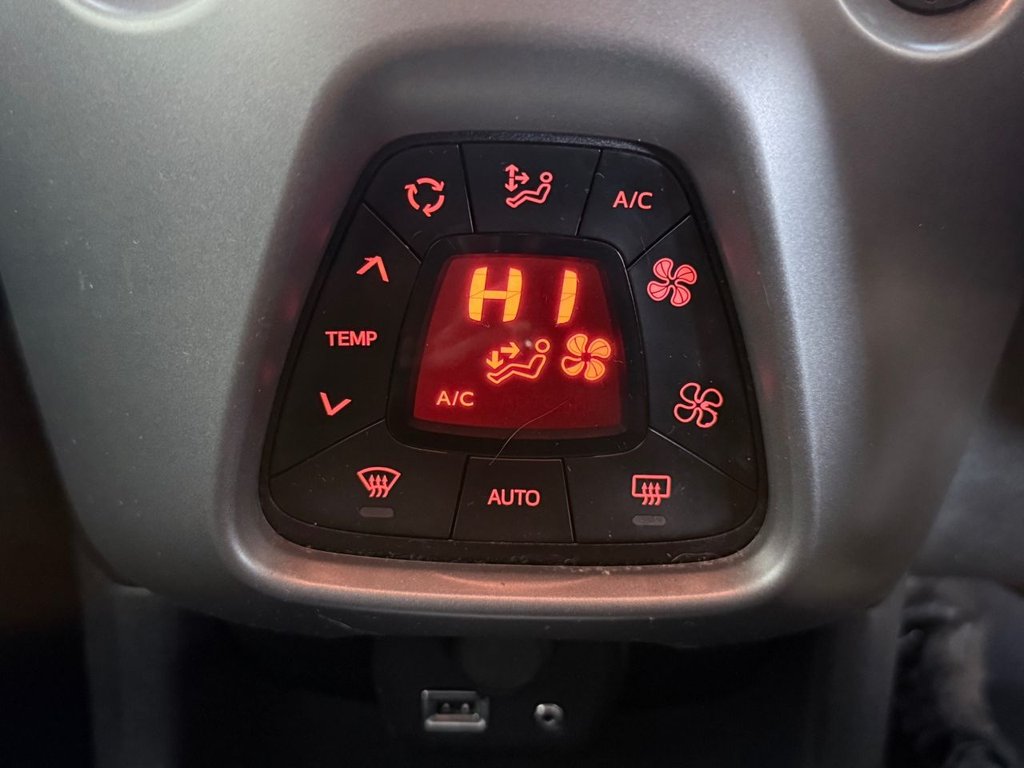 Used Toyota AYGO 2019 for sale - 76820301: Photo 24