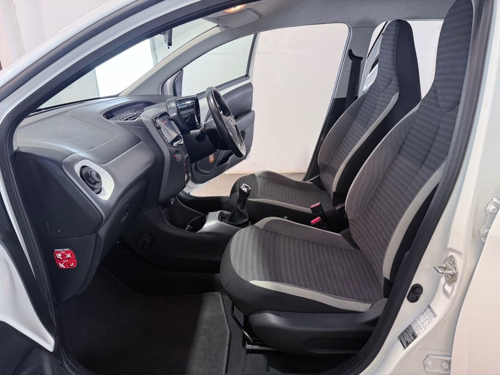 Used Toyota AYGO 2019 for sale - 76820301: Photo 38