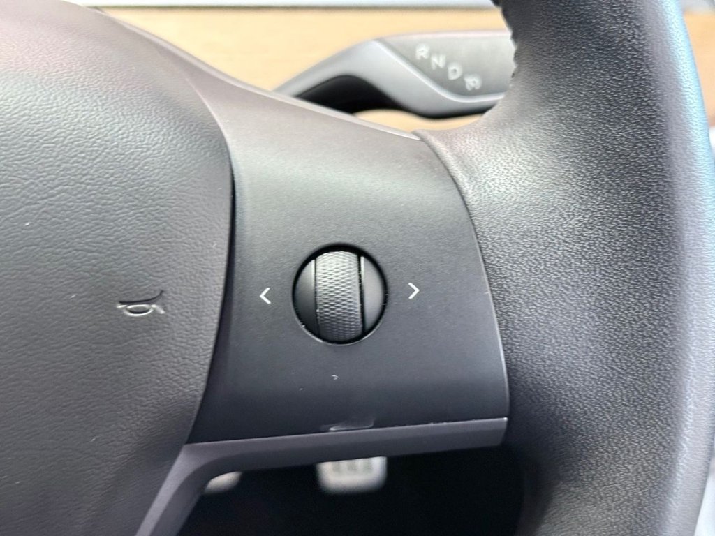 Used Tesla Model 3 2020 for sale - 76570475: Photo 14