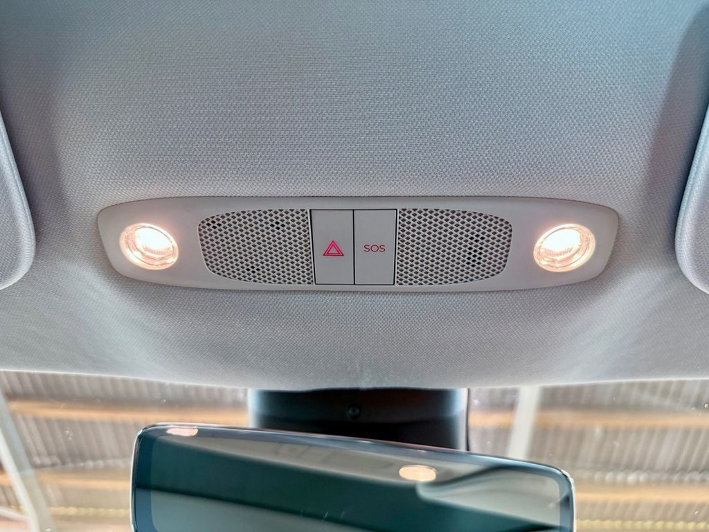 Used Tesla Model 3 2020 for sale - 76570475: Photo 43