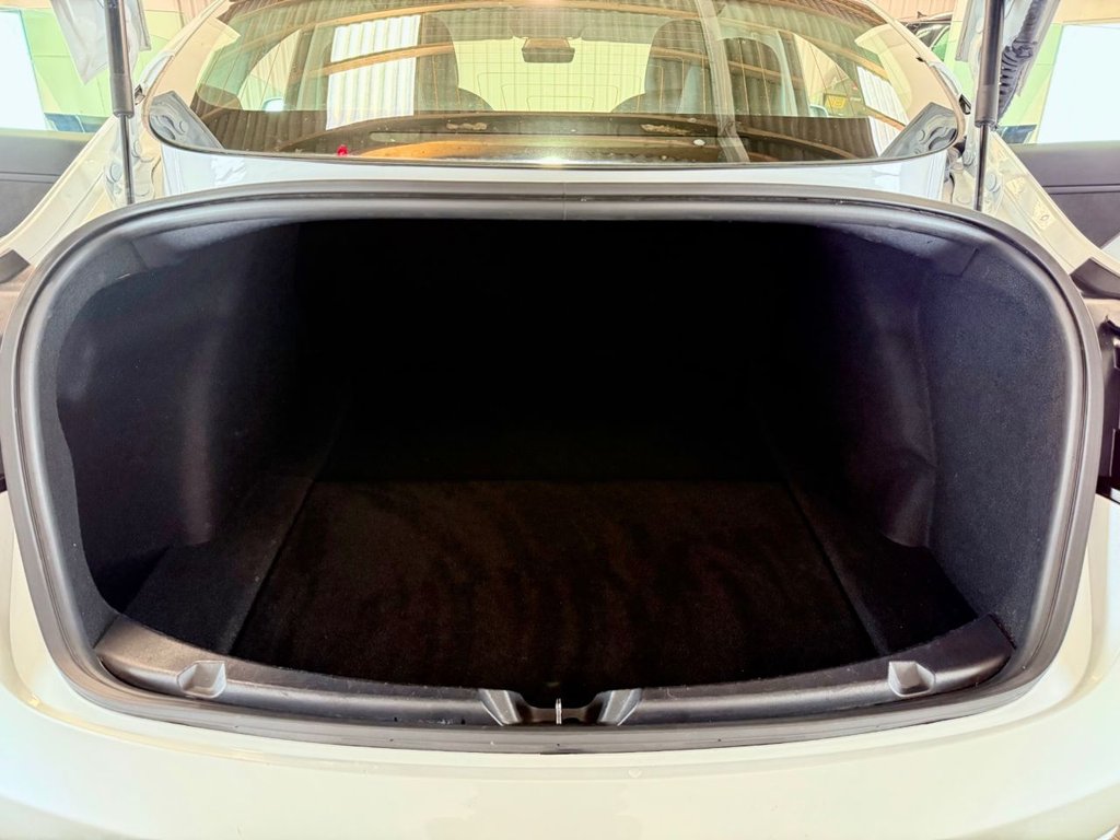 Used Tesla Model 3 2020 for sale - 76570475: Photo 49