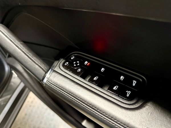 Used Porsche Cayenne 2019 for sale - 73013987: Photo 31