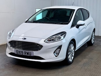 Used Ford Fiesta 2019 for sale - 78768975: Photo