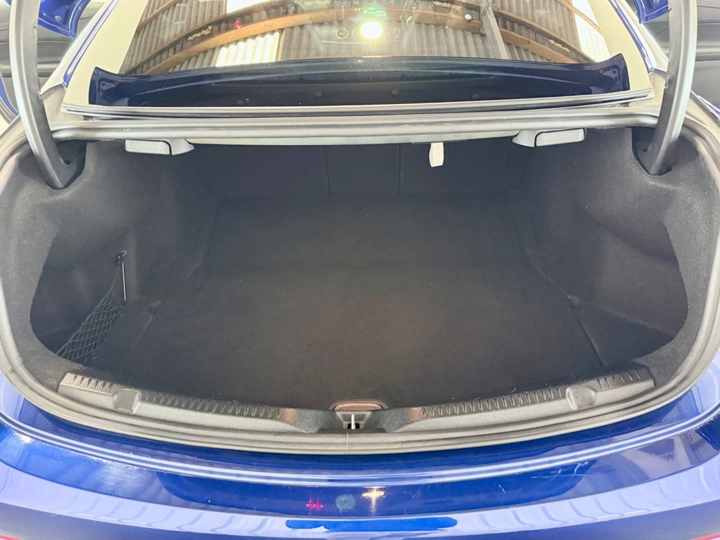 Used Mercedes-Benz E Class 2019 for sale - 75961197: Photo 41