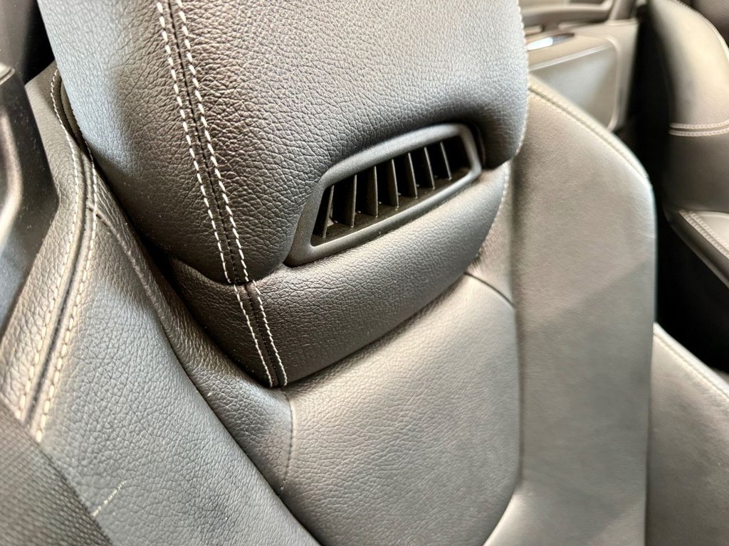 Used Mercedes-Benz SLK 2011 for sale - 78124596: Photo 17