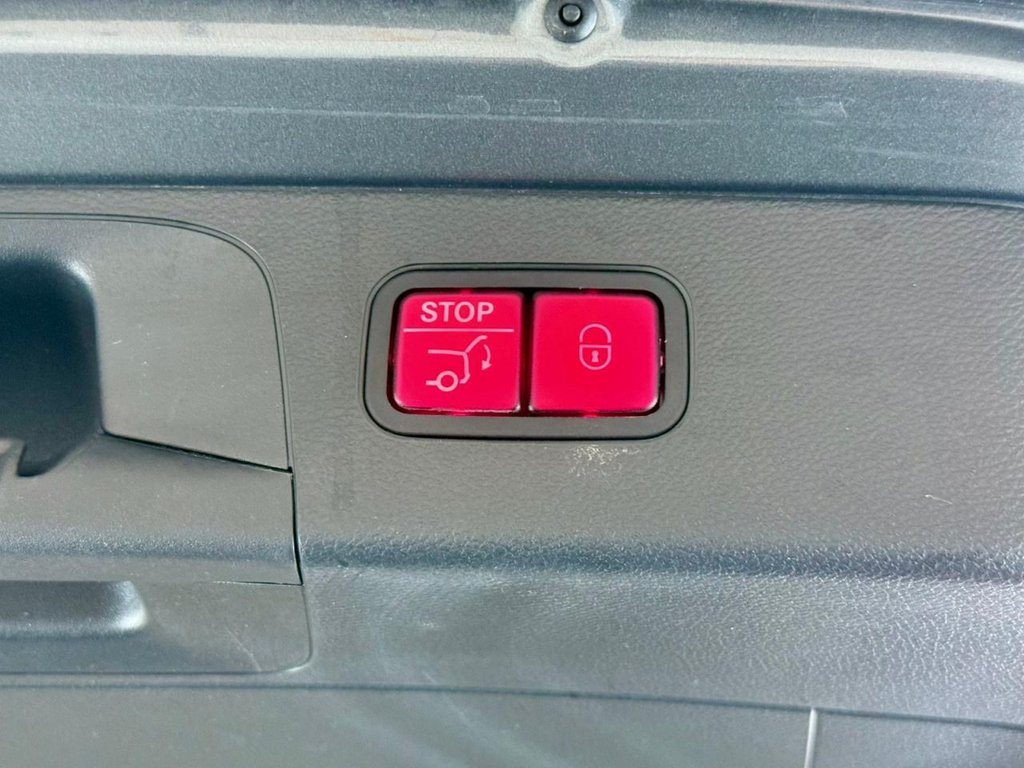 Used Mercedes-Benz GLC 2016 for sale - 77849724: Photo 29