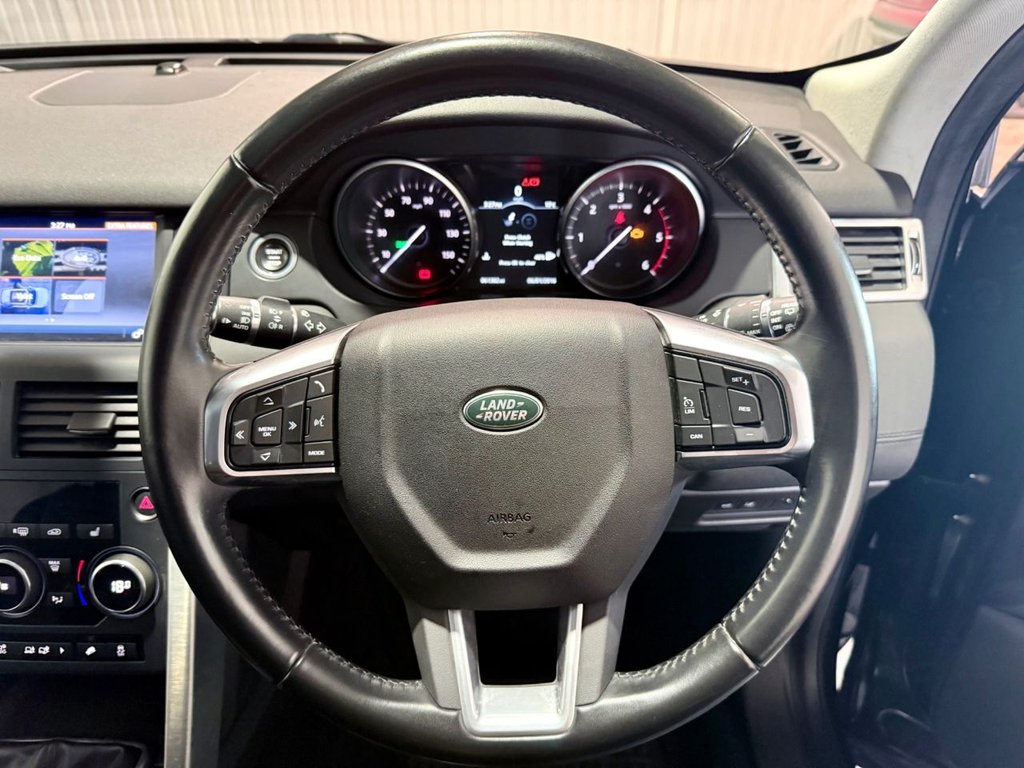 Used Land Rover Discovery Sport 2017 for sale - 76406924: Photo 11