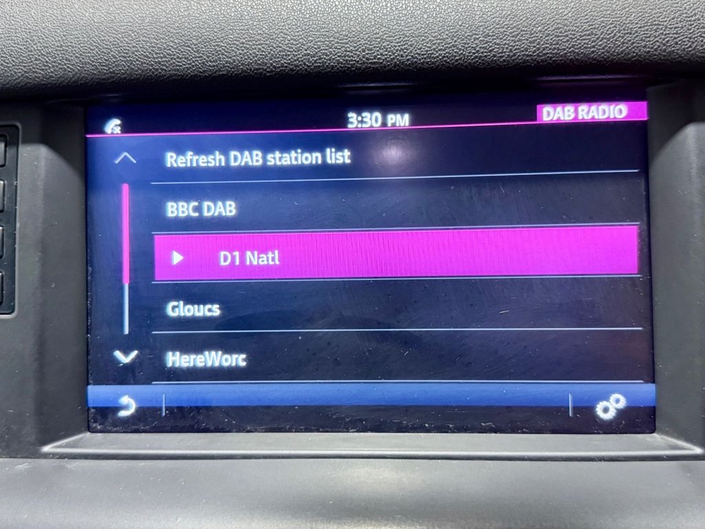 Used Land Rover Discovery Sport 2017 for sale - 76406924: Photo 24