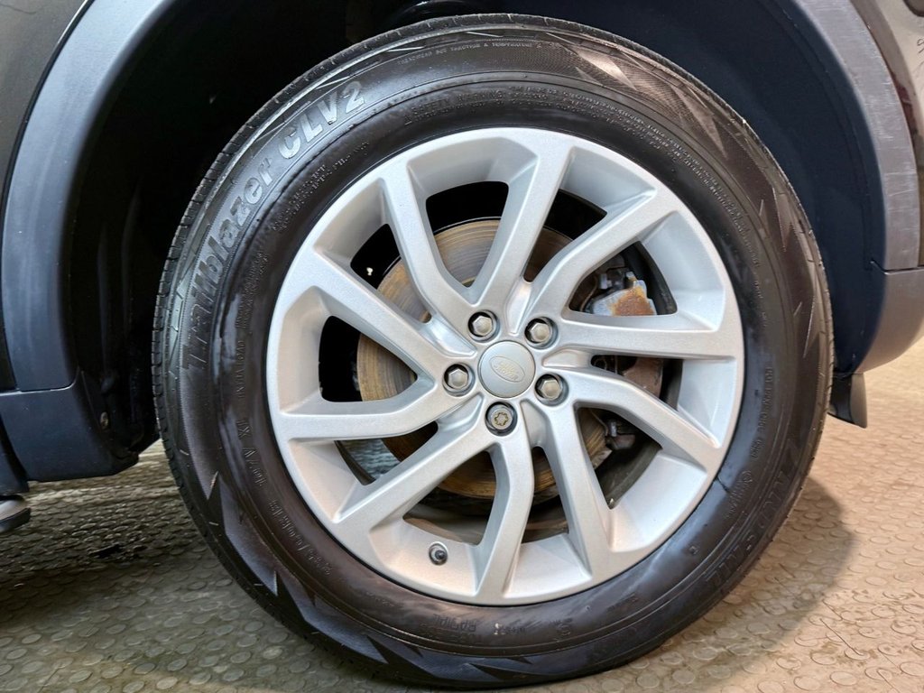Used Land Rover Discovery Sport 2017 for sale - 76406924: Photo 50