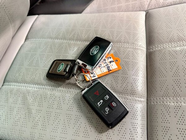 Used Land Rover Range Rover Evoque 2019 for sale - 74401311: Photo 40