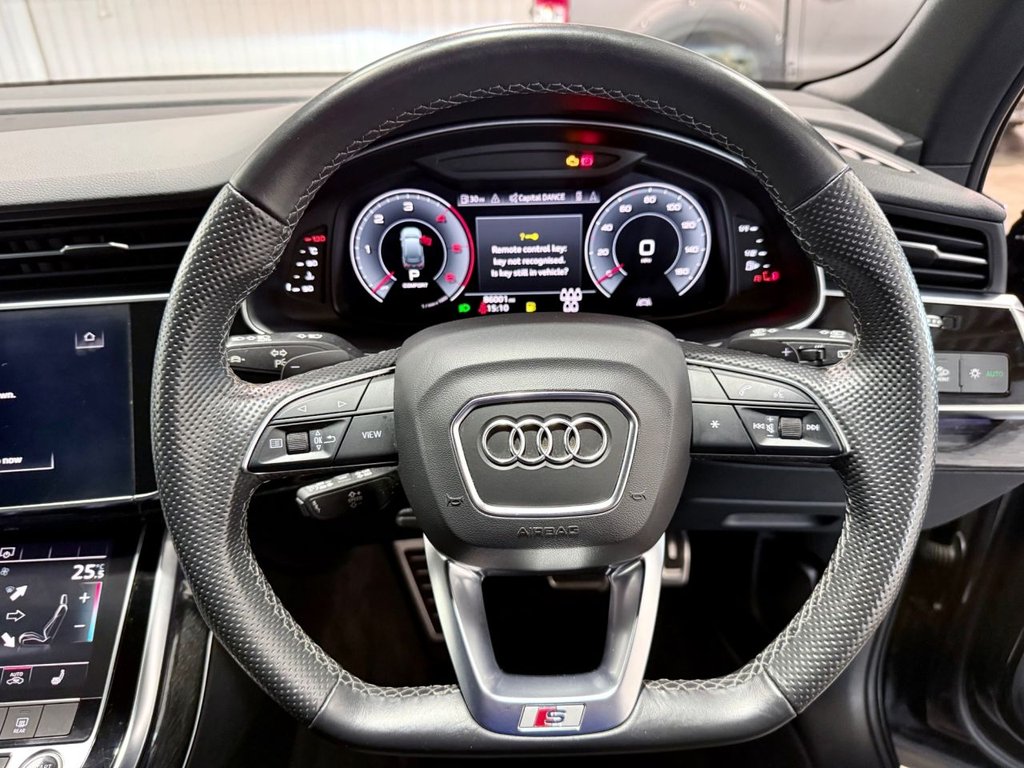 Used Audi Q7 2021 for sale - 76345699: Photo 12