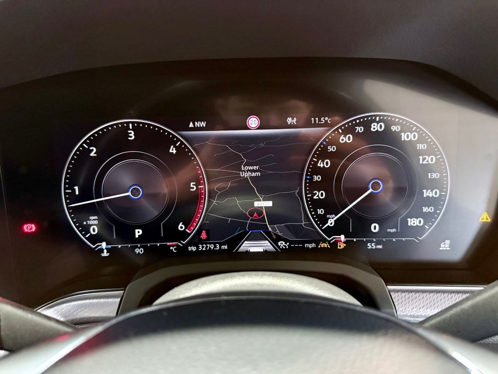 Used Volkswagen Touareg 2018 for sale - 77250409: Photo 12