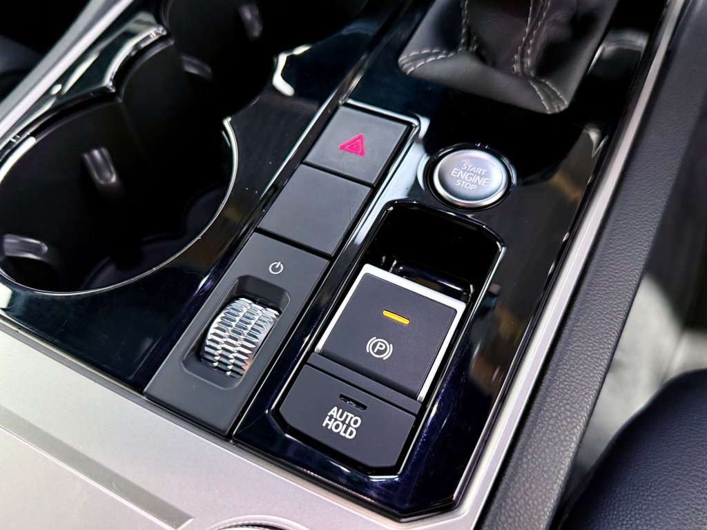 Used Volkswagen Touareg 2018 for sale - 77250409: Photo 23