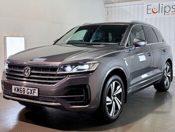 Used Volkswagen Touareg 2018 for sale - 77250409: Photo