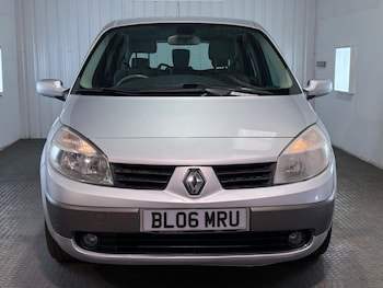 Used Renault Megane 2006 for sale - 78874897: Photo