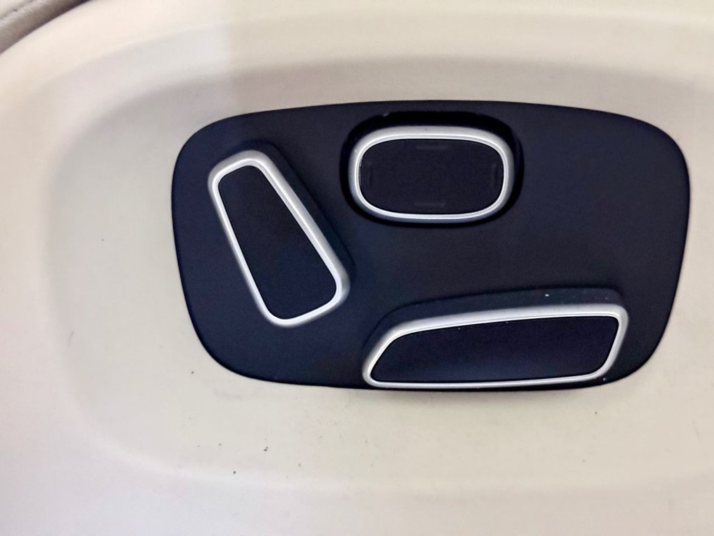 Used Land Rover Range Rover 2015 for sale - 77621681: Photo 24