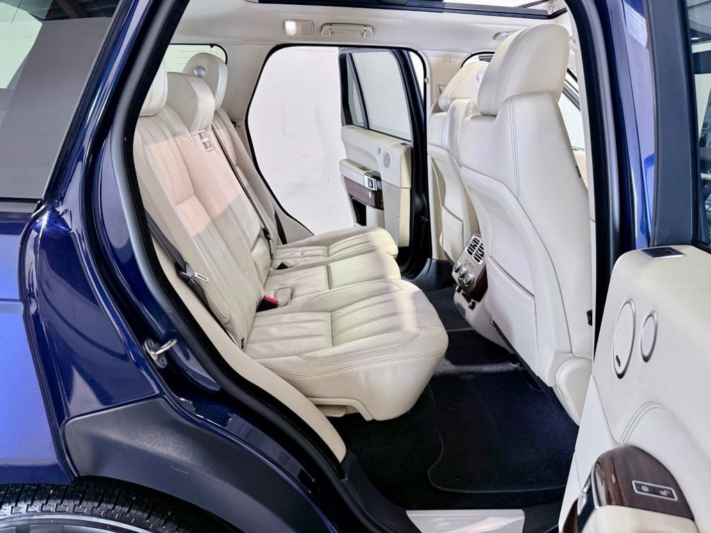 Used Land Rover Range Rover 2015 for sale - 77621681: Photo 32