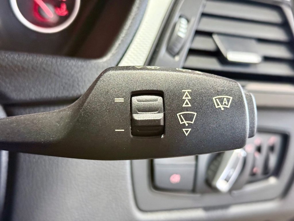 Used BMW 3 Series 2014 for sale - 77608857: Photo 17