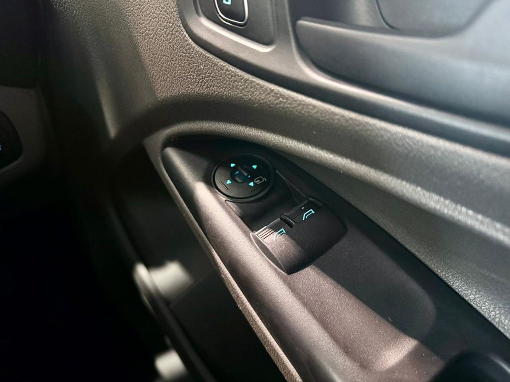 Used Ford Transit Connect 2023 for sale - 77850344: Photo 16