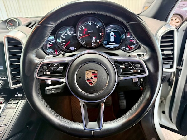 Used Porsche Cayenne 2016 for sale - 75410790: Photo 12