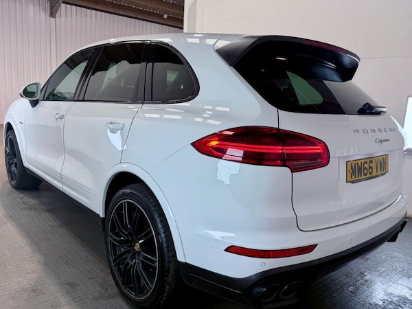 Used Porsche Cayenne 2016 for sale - 75410790: Photo 5