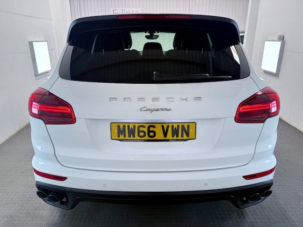 Used Porsche Cayenne 2016 for sale - 75410790: Photo 6