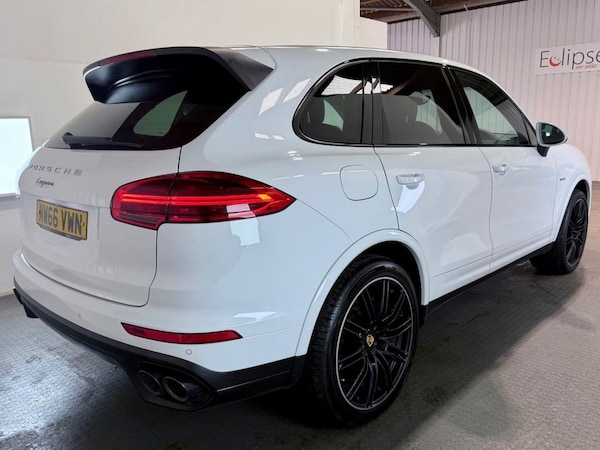 Used Porsche Cayenne 2016 for sale - 75410790: Photo 7