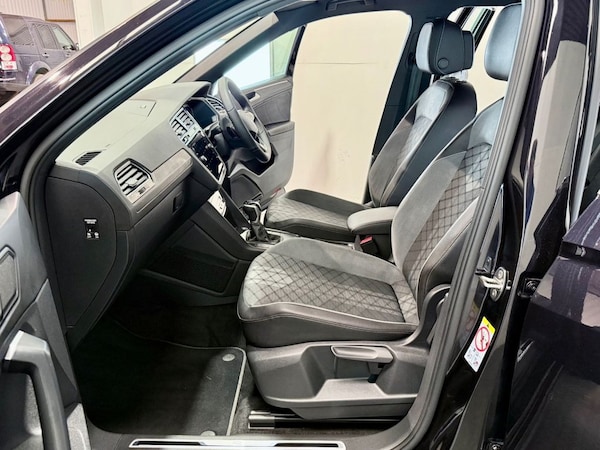 Used Volkswagen Tiguan 2021 for sale - 75693237: Photo 46