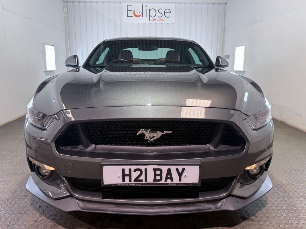 Used Ford Mustang 2015 for sale - 77089205: Photo 2