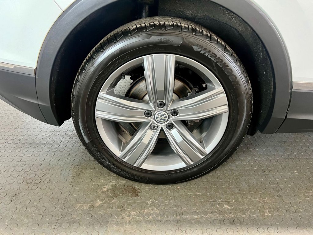 Used Volkswagen Tiguan 2016 for sale - 76429746: Photo 25